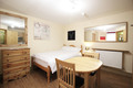Room 6, 21 Queen's Road